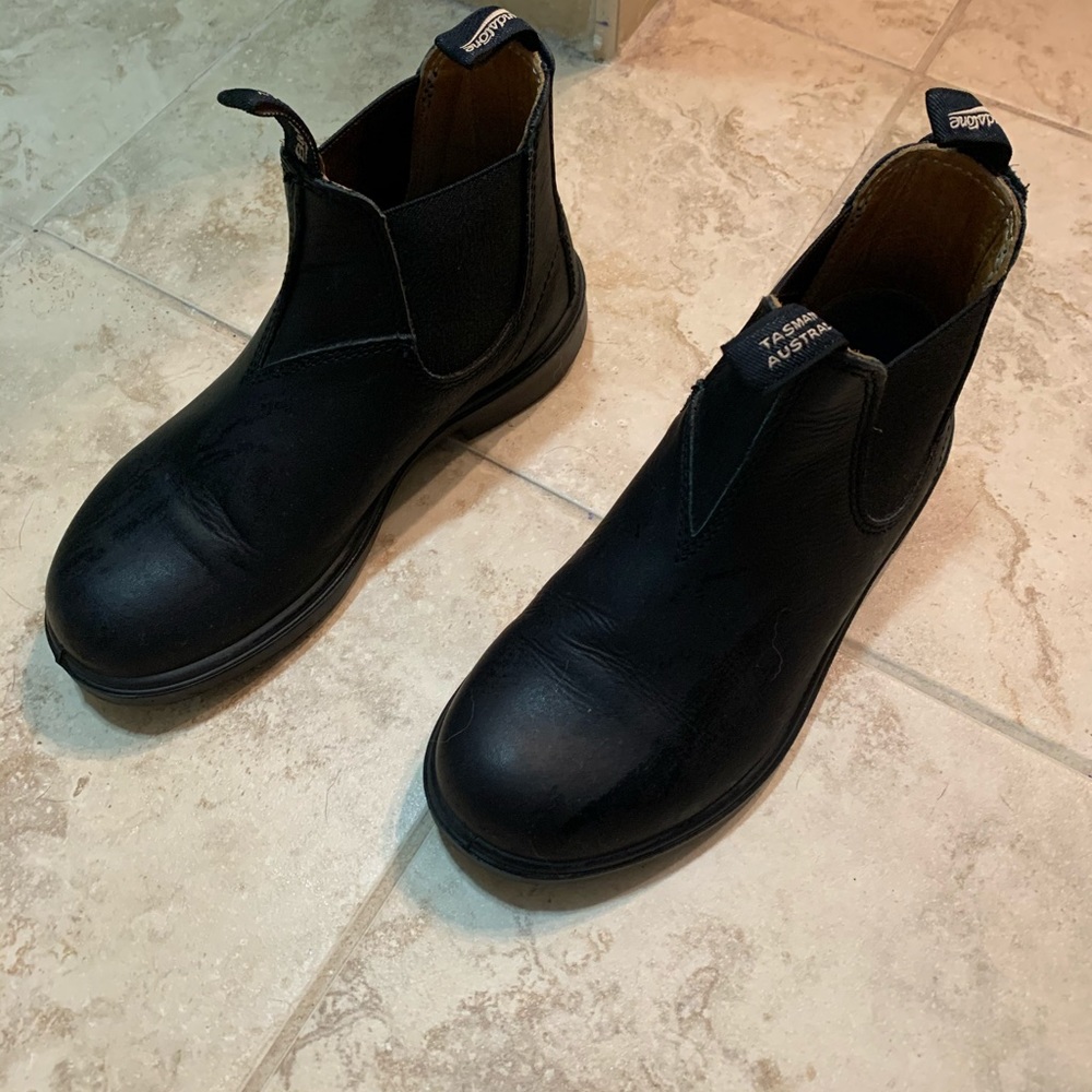 Blundstones